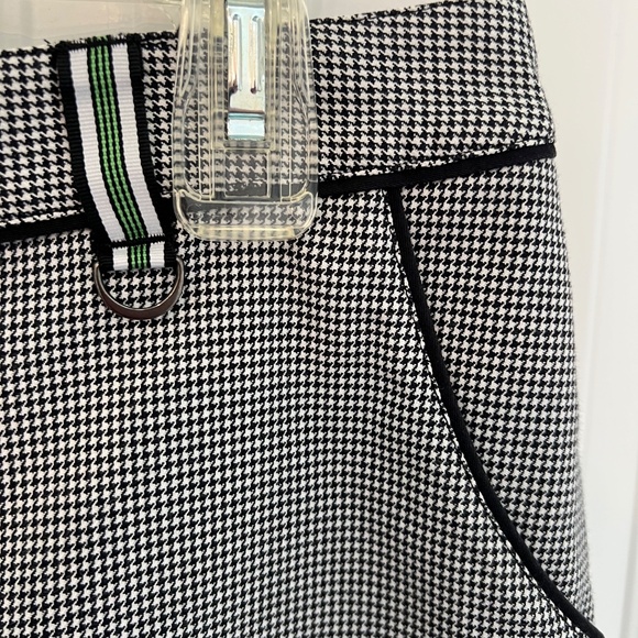 Annika by Cutter & Buck Black & White Mini Houndstooth Skort Size8 - Picture 3 of 5